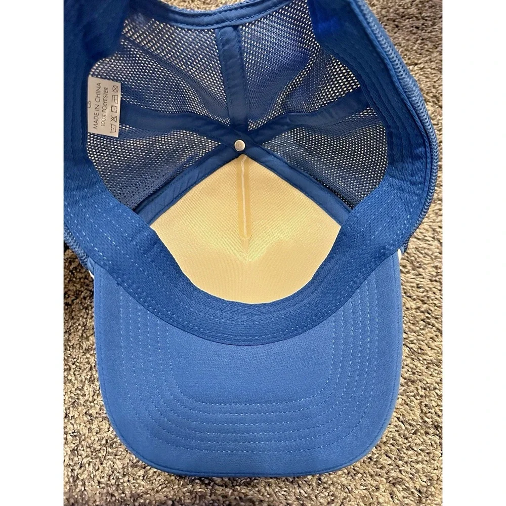 Dutch Bros Hat 'Guaranteed to Satisfy' One Size
